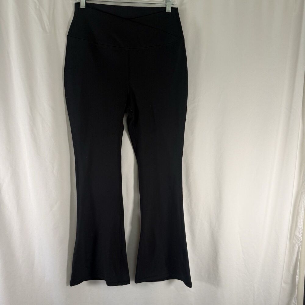 Yogalicious Lux Madison Crossover 7/8 Flare Women's XL Black Flare Leg Pull On